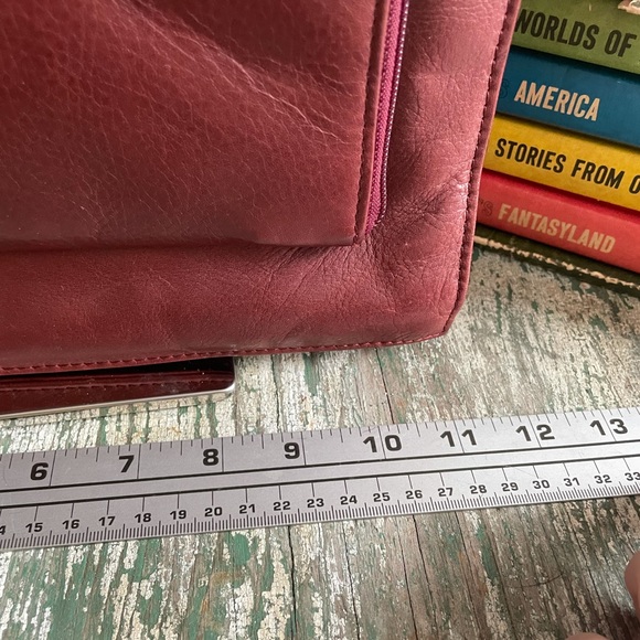 ♥️ UNIQUE ♥️ M. London Distressed Brown Leather Utility Tote NWOT 🫶🏻👜 - Picture 13 of 15